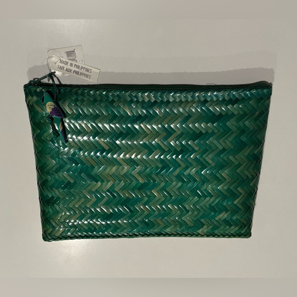 Handmade Vintage 80s Woven Clutch | Green | Eaton
